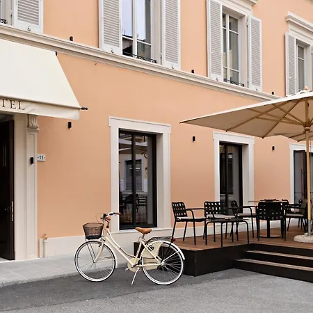 Paradis 4* Pietrasanta